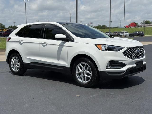 used 2024 Ford Edge car, priced at $32,991