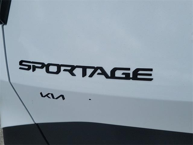 new 2025 Kia Sportage car, priced at $35,535