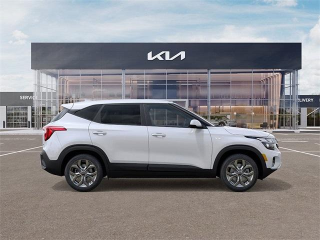 new 2025 Kia Seltos car, priced at $26,805