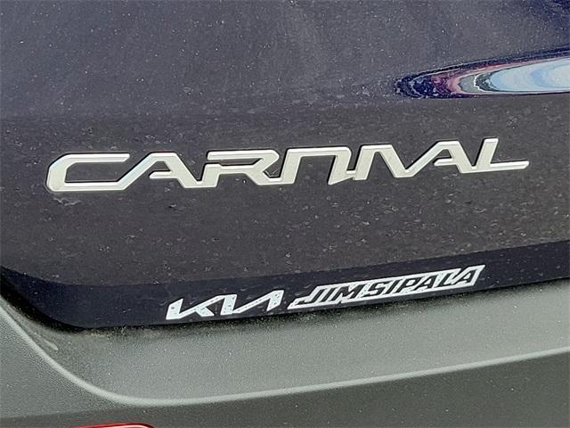 new 2025 Kia Carnival car, priced at $40,235