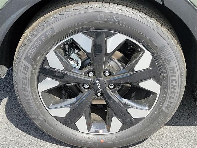 new 2024 Kia Sportage Plug-In Hybrid car, priced at $46,115
