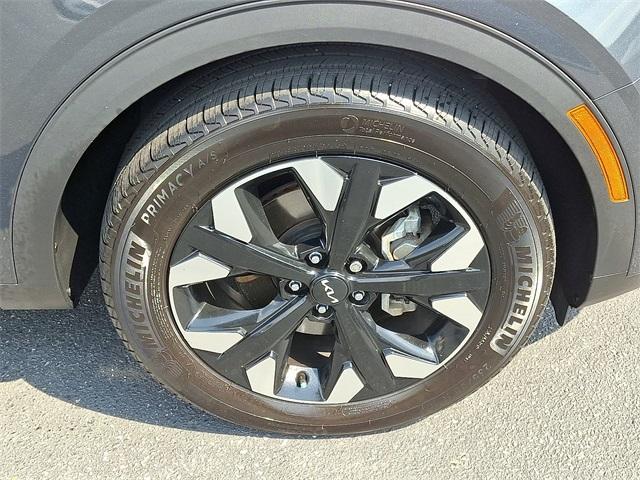 used 2024 Kia Sportage Plug-In Hybrid car, priced at $34,725