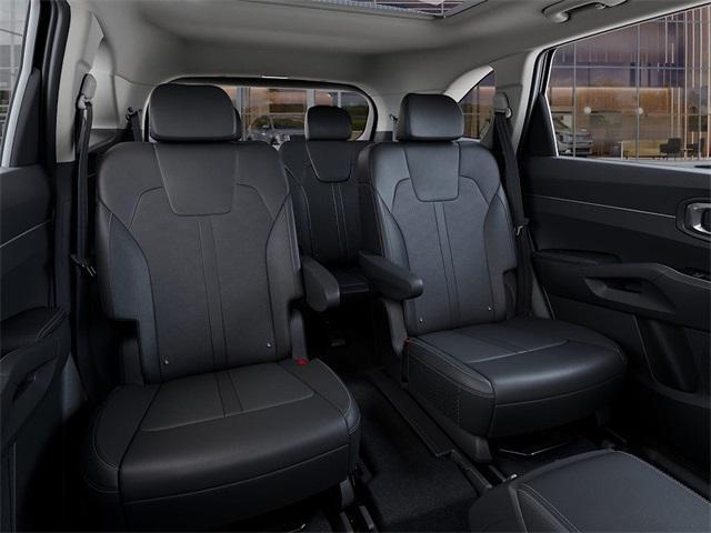 new 2025 Kia Sorento Hybrid car, priced at $43,205