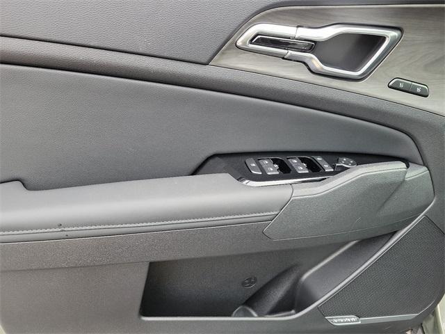 new 2024 Kia Sportage Plug-In Hybrid car, priced at $45,640