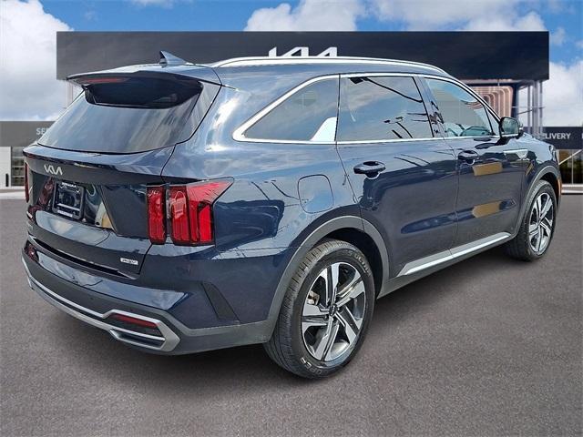 used 2023 Kia Sorento Plug-In Hybrid car, priced at $35,231