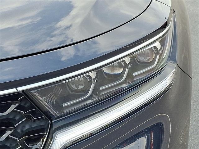 used 2023 Kia Sorento Plug-In Hybrid car, priced at $35,231