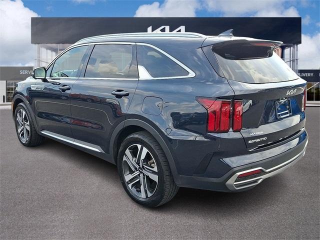 used 2023 Kia Sorento Plug-In Hybrid car, priced at $35,231