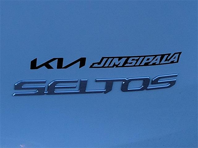 new 2024 Kia Seltos car, priced at $33,495