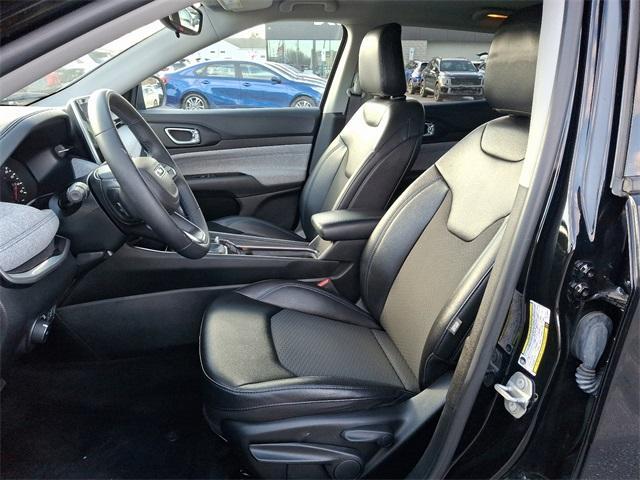 used 2022 Jeep Compass car, priced at $21,641