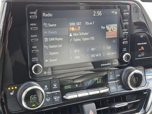 used 2022 Toyota Highlander car, priced at $38,626
