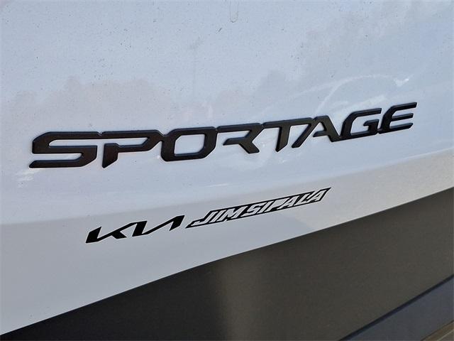 new 2025 Kia Sportage car, priced at $35,895