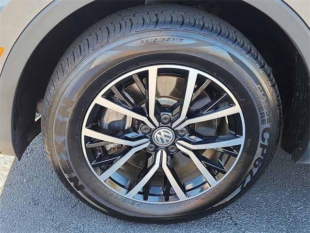 used 2021 Volkswagen Tiguan car, priced at $19,743
