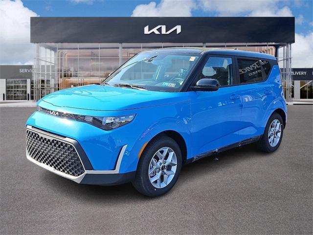 new 2025 Kia Soul car, priced at $24,685