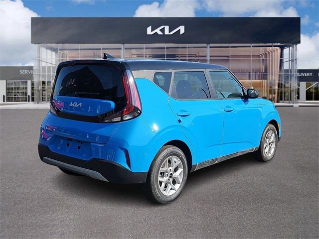 new 2025 Kia Soul car, priced at $24,685