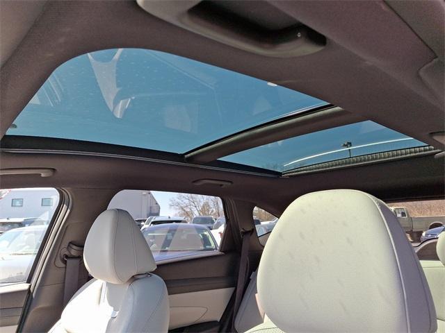 used 2025 Hyundai TUCSON Hybrid car, priced at $39,514