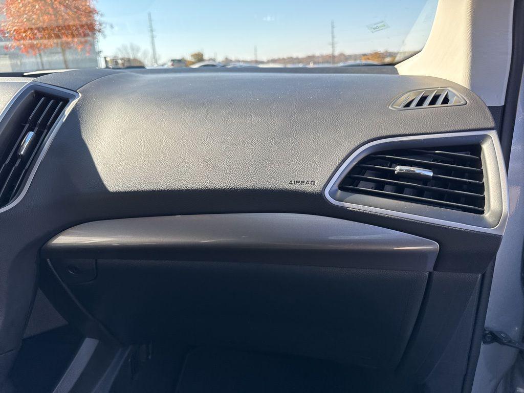 used 2023 Ford Edge car, priced at $22,351