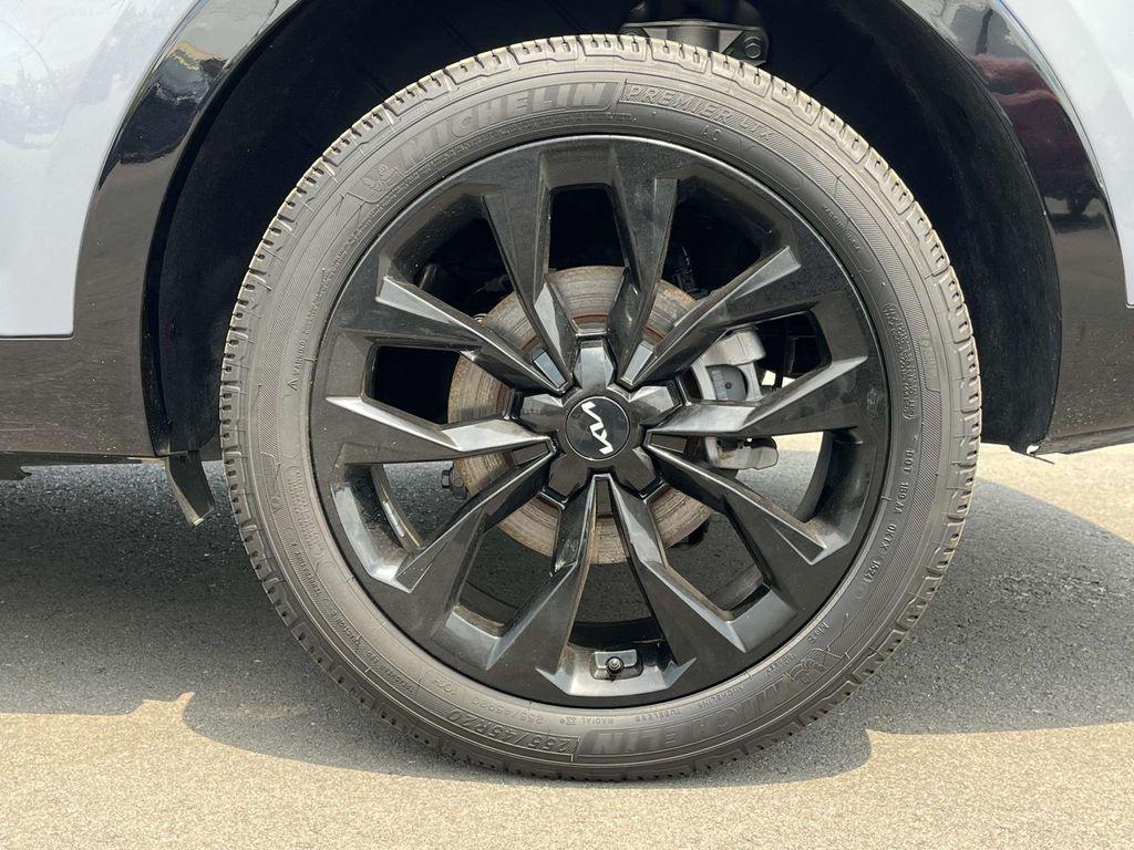 used 2022 Kia Sorento car, priced at $21,975