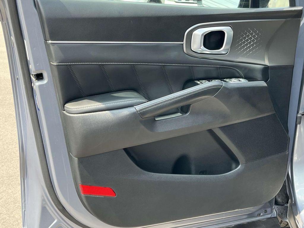 used 2022 Kia Sorento car, priced at $21,975