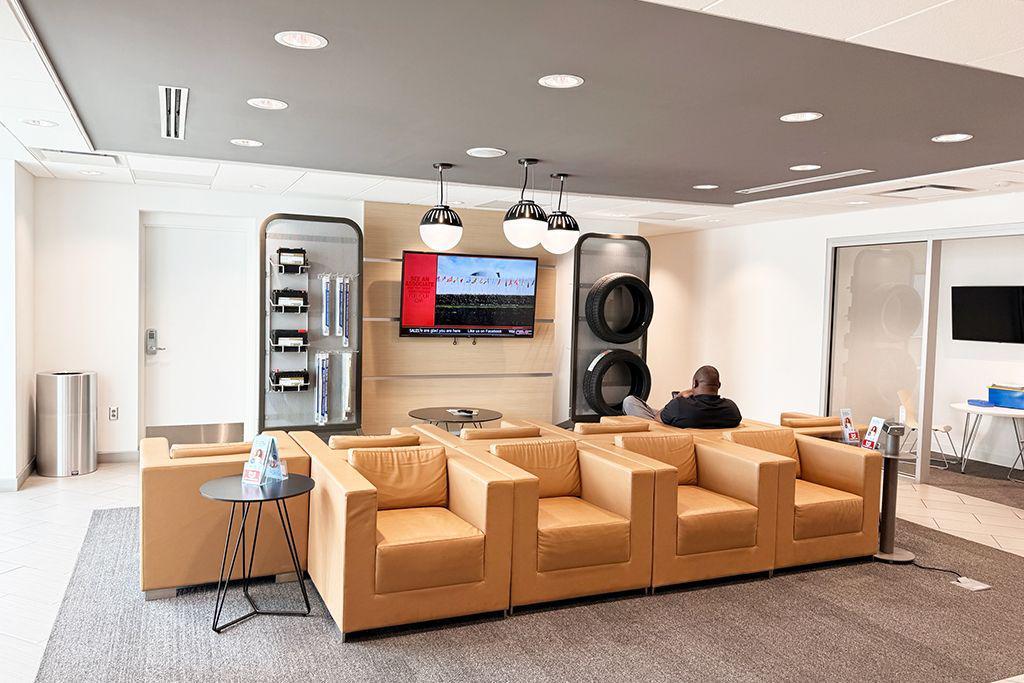 used 2010 Honda Pilot car, priced at $7,817