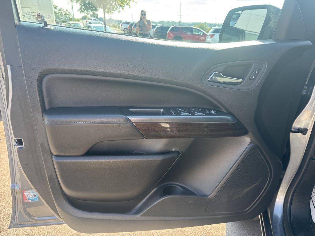 used 2022 GMC Canyon car, priced at $31,408