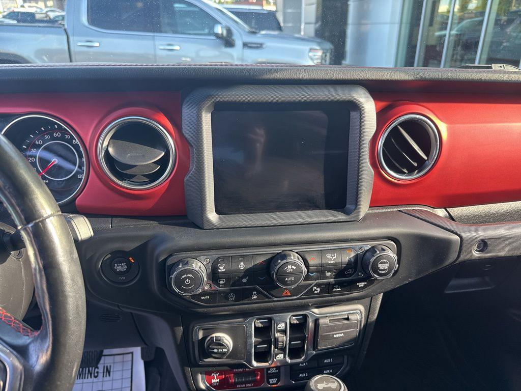 used 2021 Jeep Wrangler Unlimited car, priced at $30,532