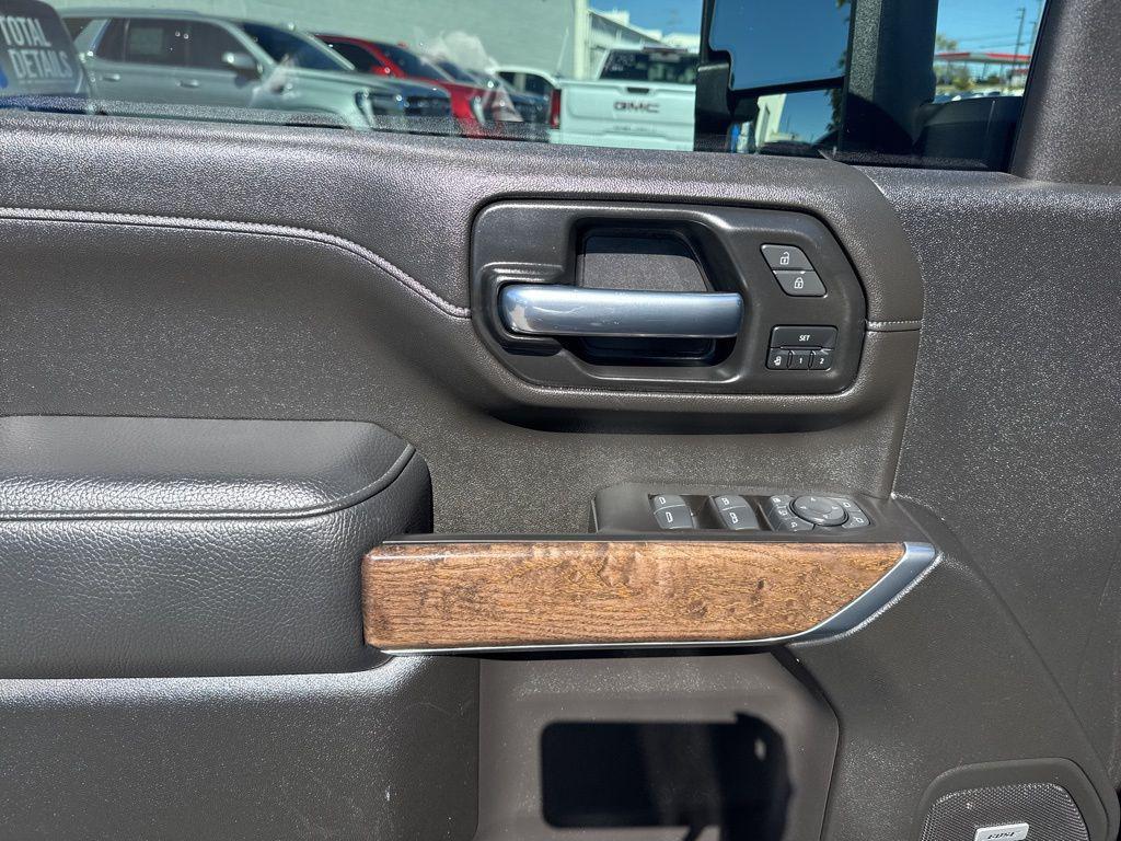 used 2021 GMC Sierra 2500 car, priced at $59,995
