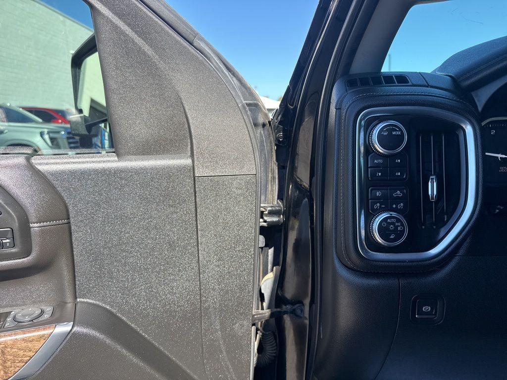 used 2021 GMC Sierra 2500 car, priced at $59,995