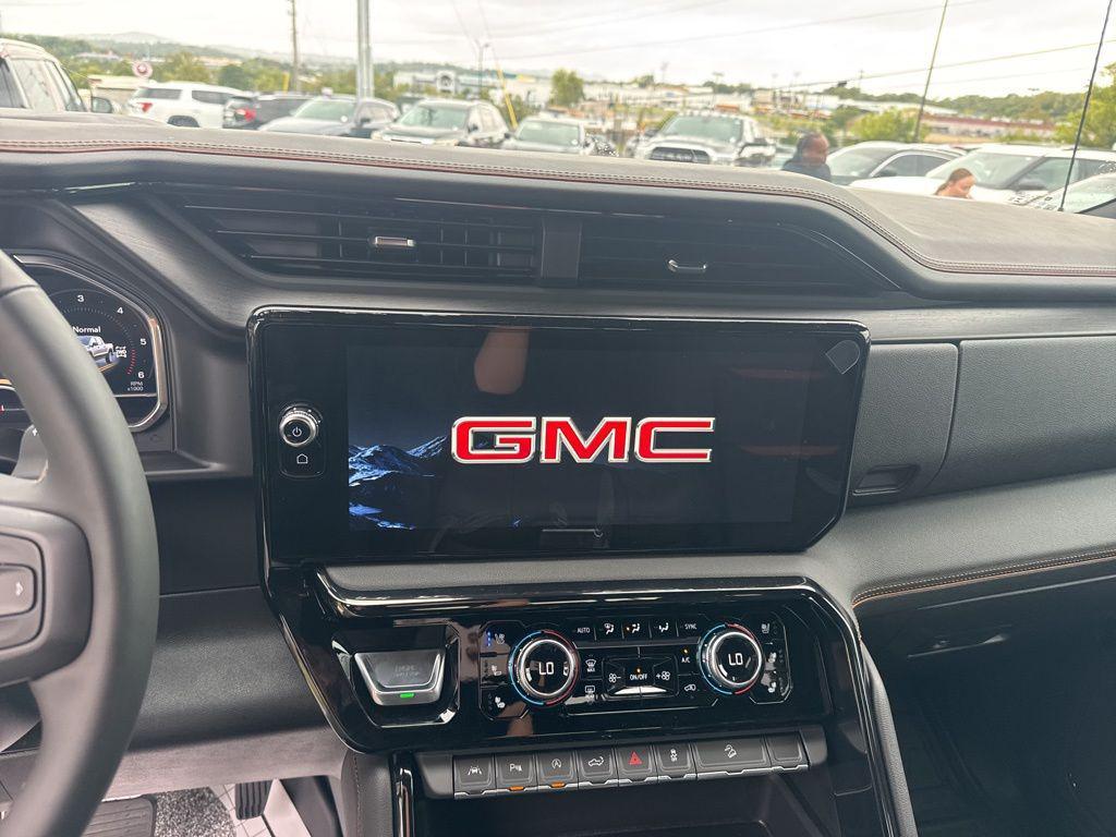 new 2025 GMC Sierra 1500 car, priced at $63,305