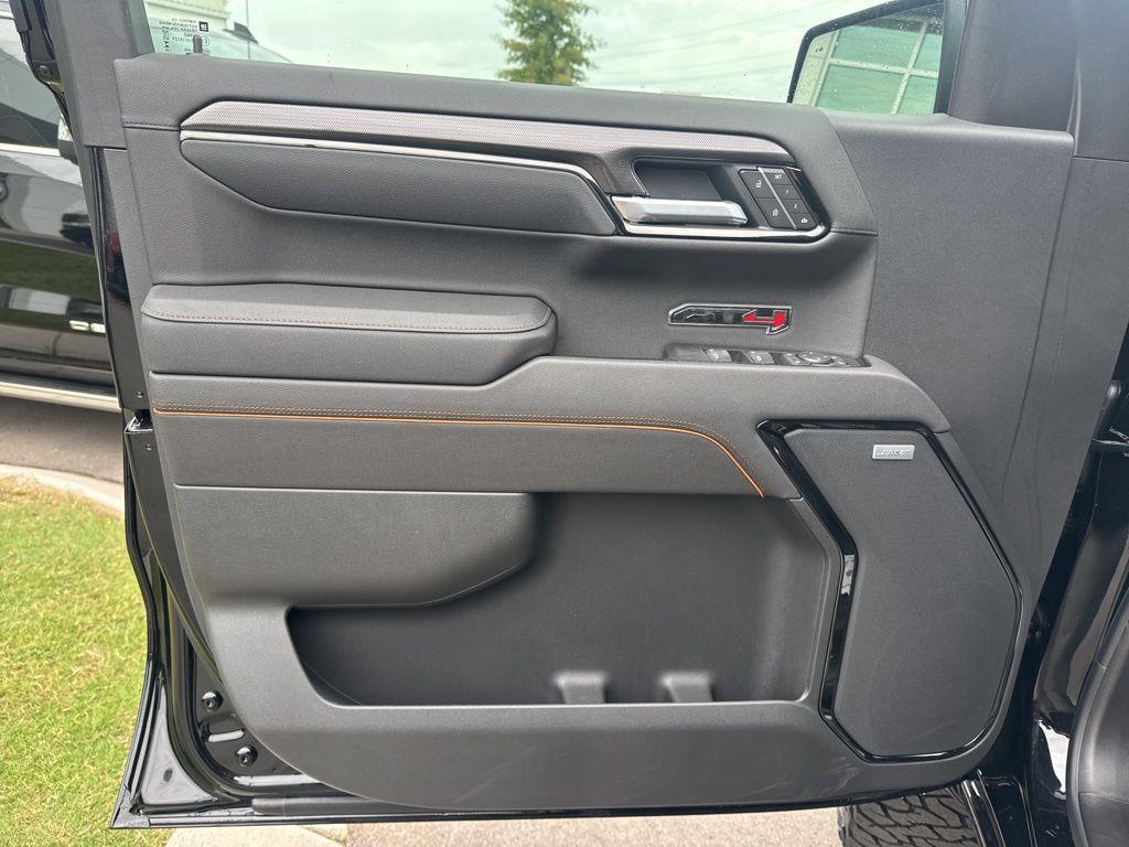 new 2025 GMC Sierra 1500 car, priced at $63,305