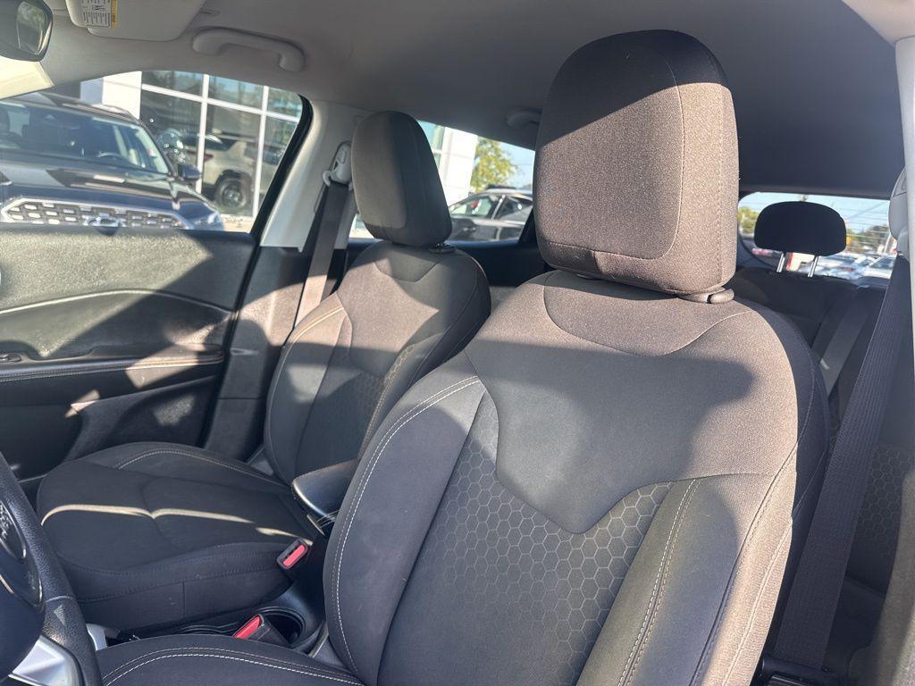 used 2019 Jeep Compass car, priced at $12,985