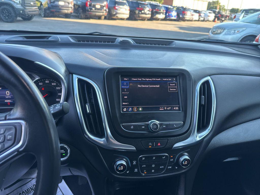 used 2022 Chevrolet Equinox car, priced at $18,879