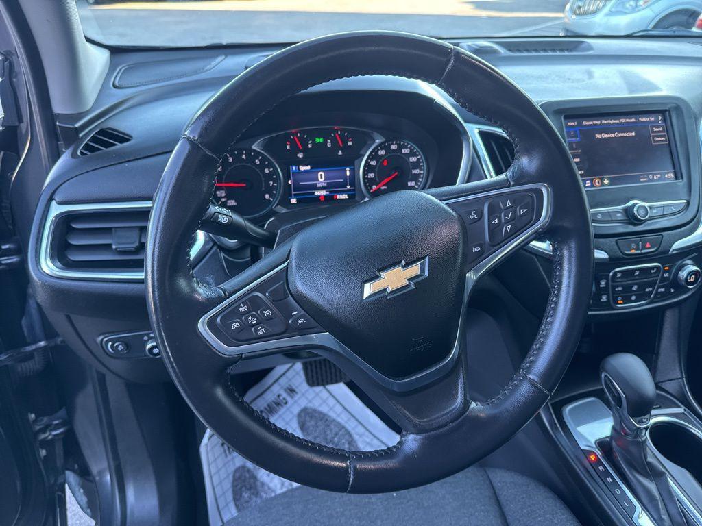 used 2022 Chevrolet Equinox car, priced at $18,879