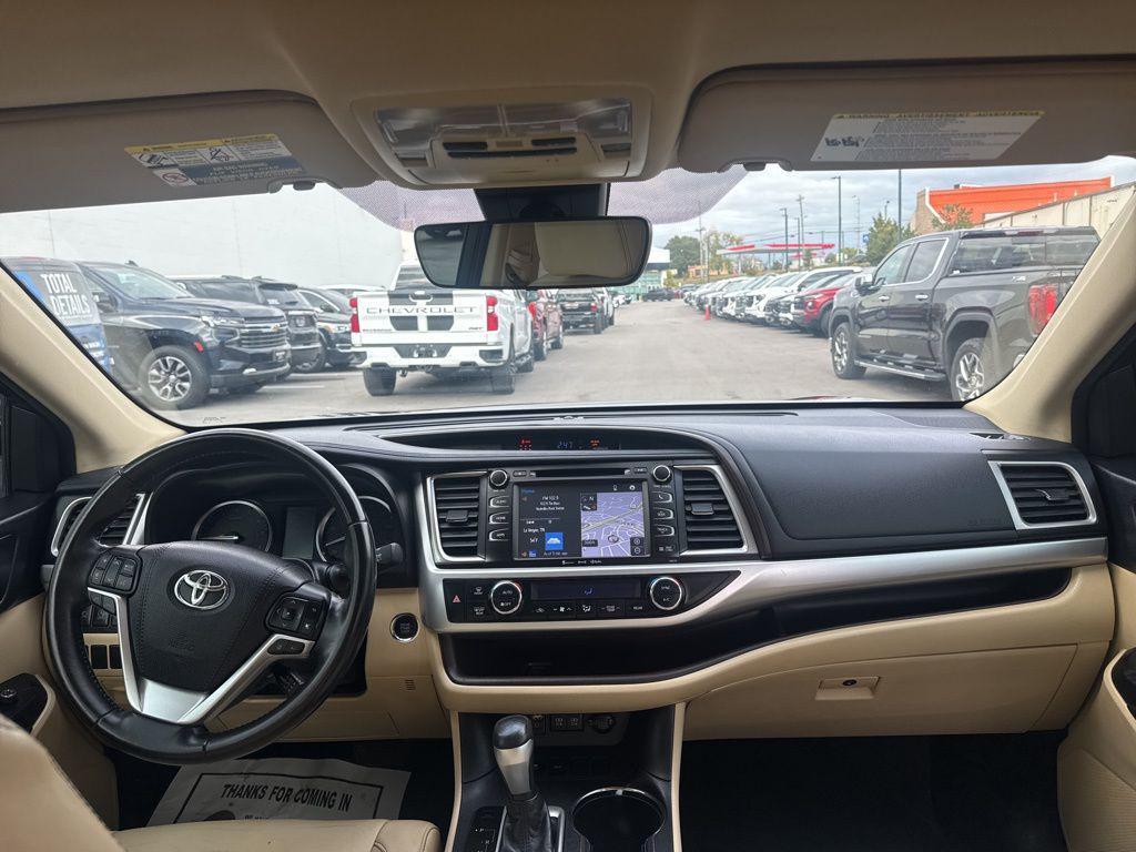 used 2017 Toyota Highlander car, priced at $18,924