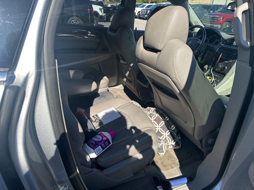 used 2015 Buick Enclave car, priced at $5,811