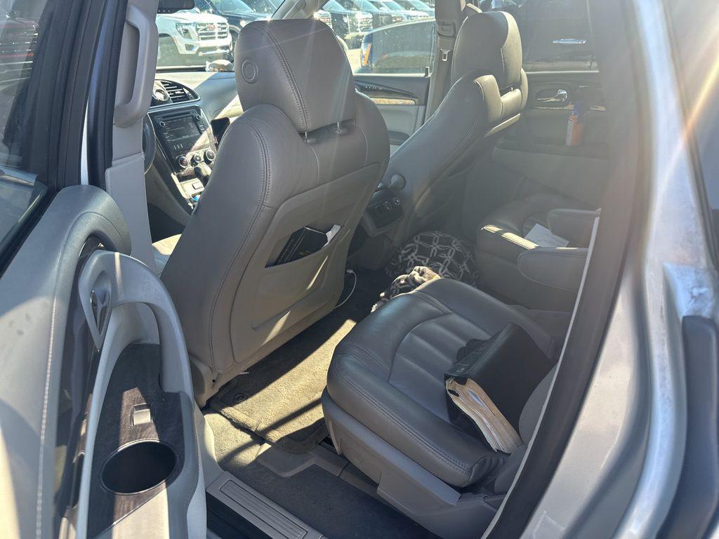 used 2015 Buick Enclave car, priced at $5,811