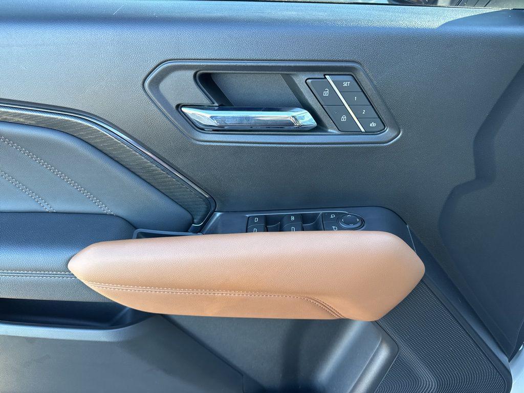 used 2023 GMC Canyon car, priced at $39,949