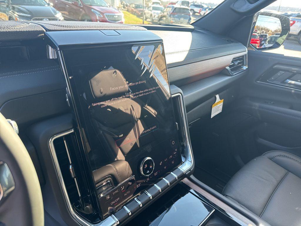 new 2025 GMC Yukon XL car, priced at $89,760