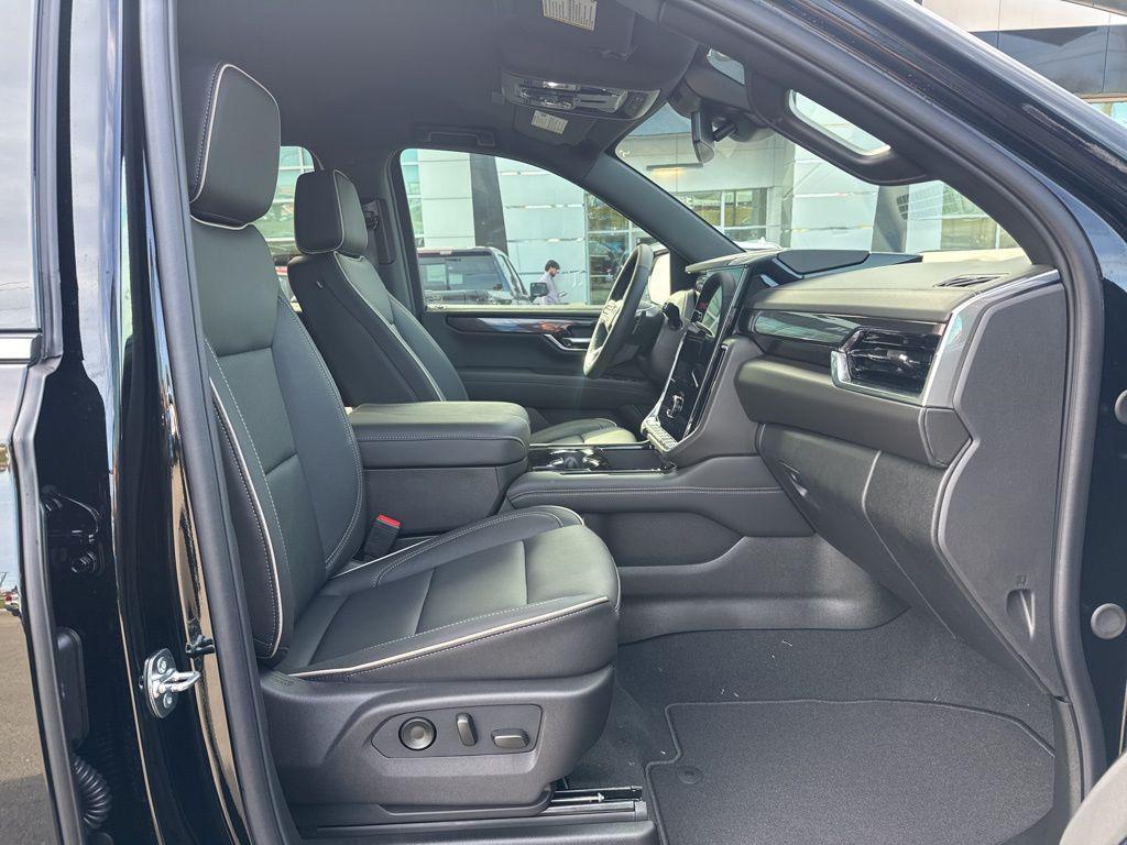 new 2026 GMC Yukon car, priced at $76,010