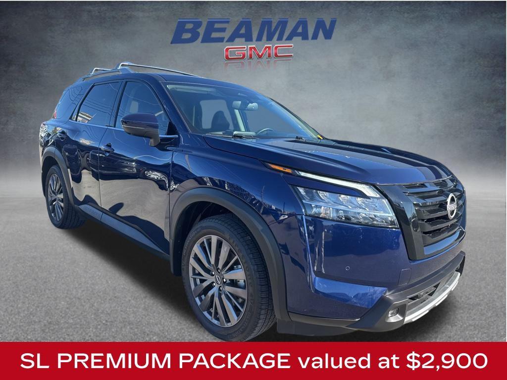used 2022 Nissan Pathfinder car, priced at $26,782