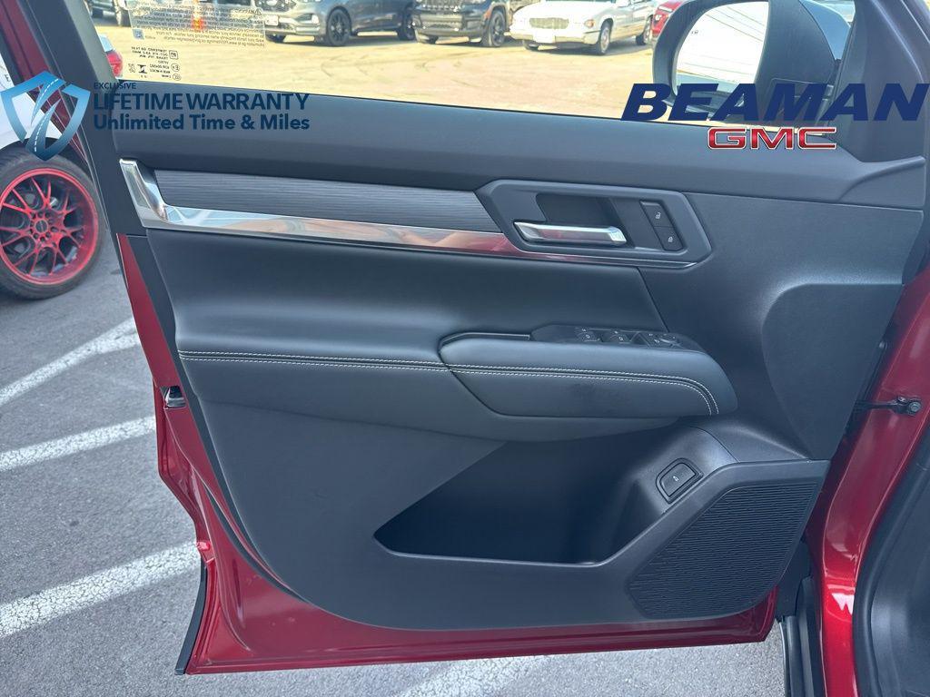 new 2026 GMC Terrain car, priced at $33,410