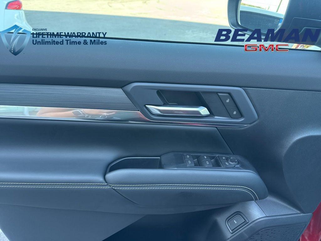 new 2026 GMC Terrain car, priced at $33,410