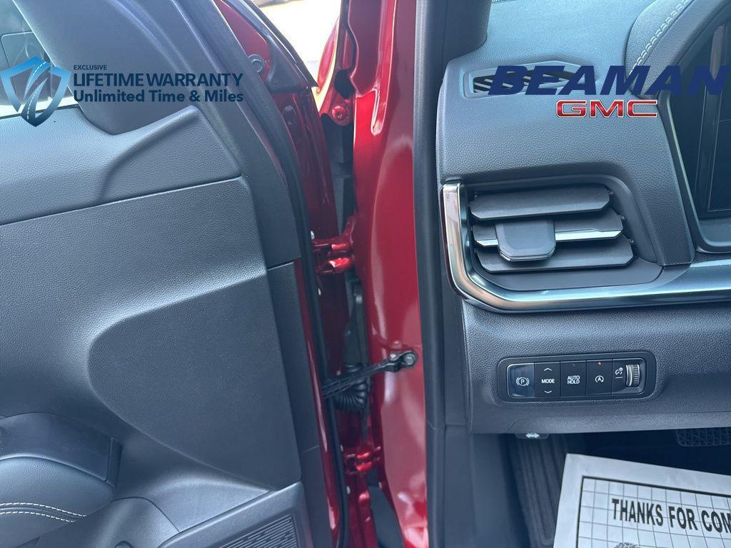 new 2026 GMC Terrain car, priced at $33,410