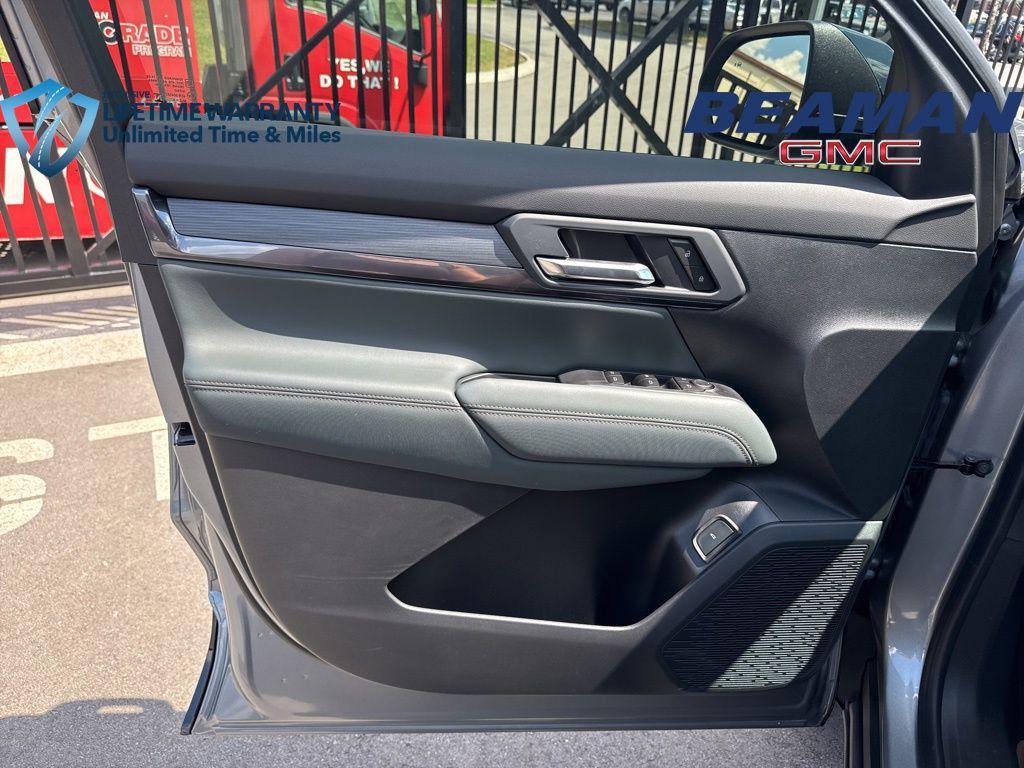 new 2026 GMC Terrain car, priced at $38,165