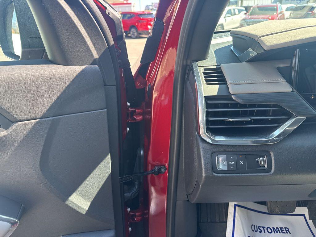 new 2025 GMC Acadia car, priced at $44,040