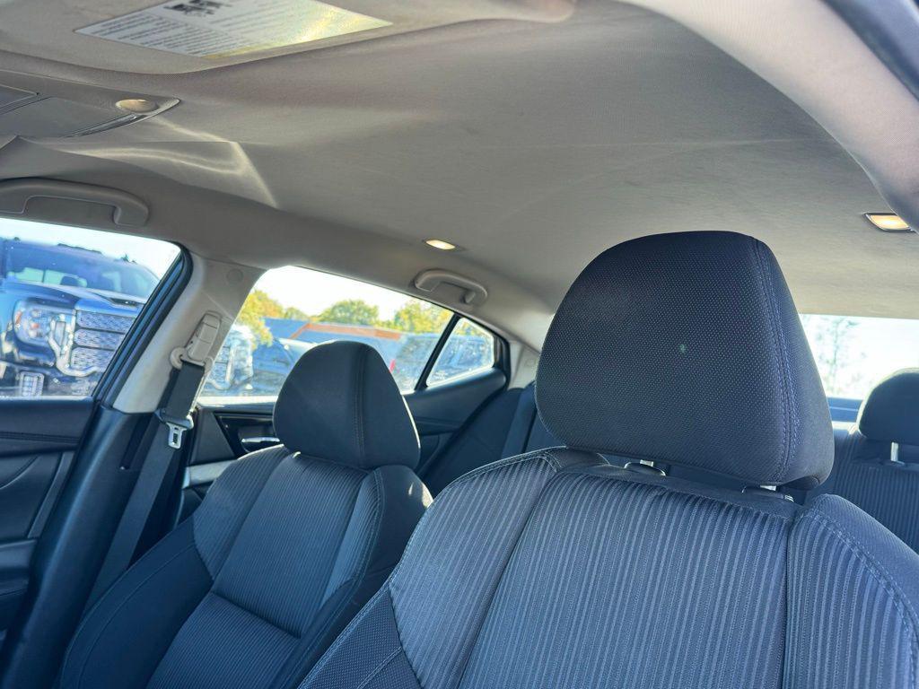 used 2016 Nissan Maxima car, priced at $9,615