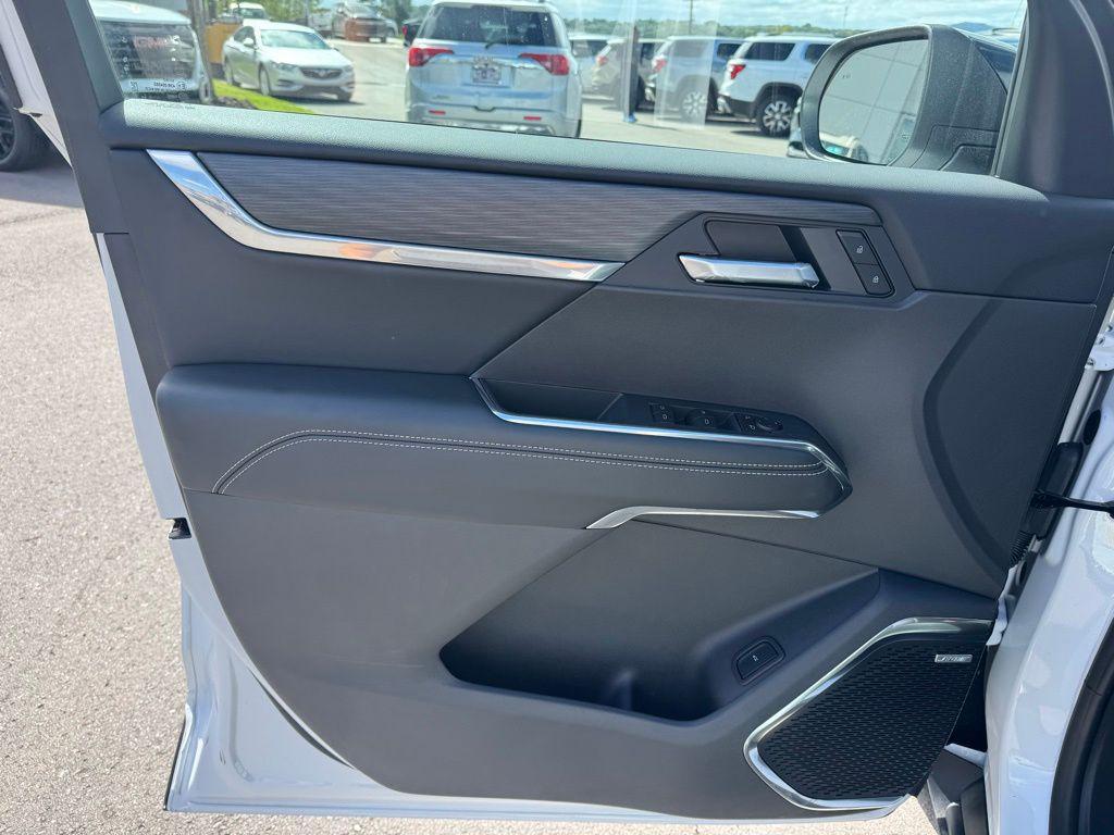 new 2026 GMC Acadia car, priced at $43,602