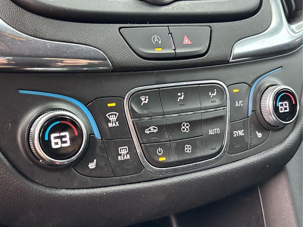 used 2022 Chevrolet Equinox car, priced at $13,937