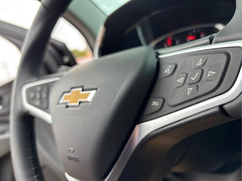 used 2022 Chevrolet Equinox car, priced at $13,937