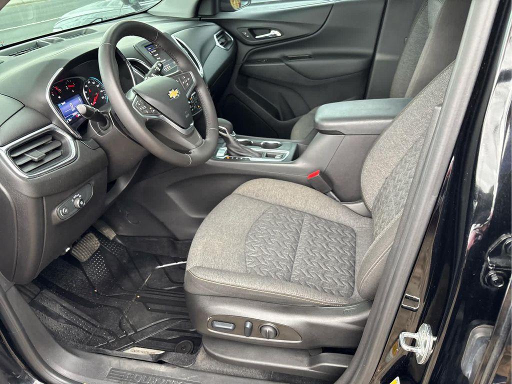 used 2022 Chevrolet Equinox car, priced at $13,937