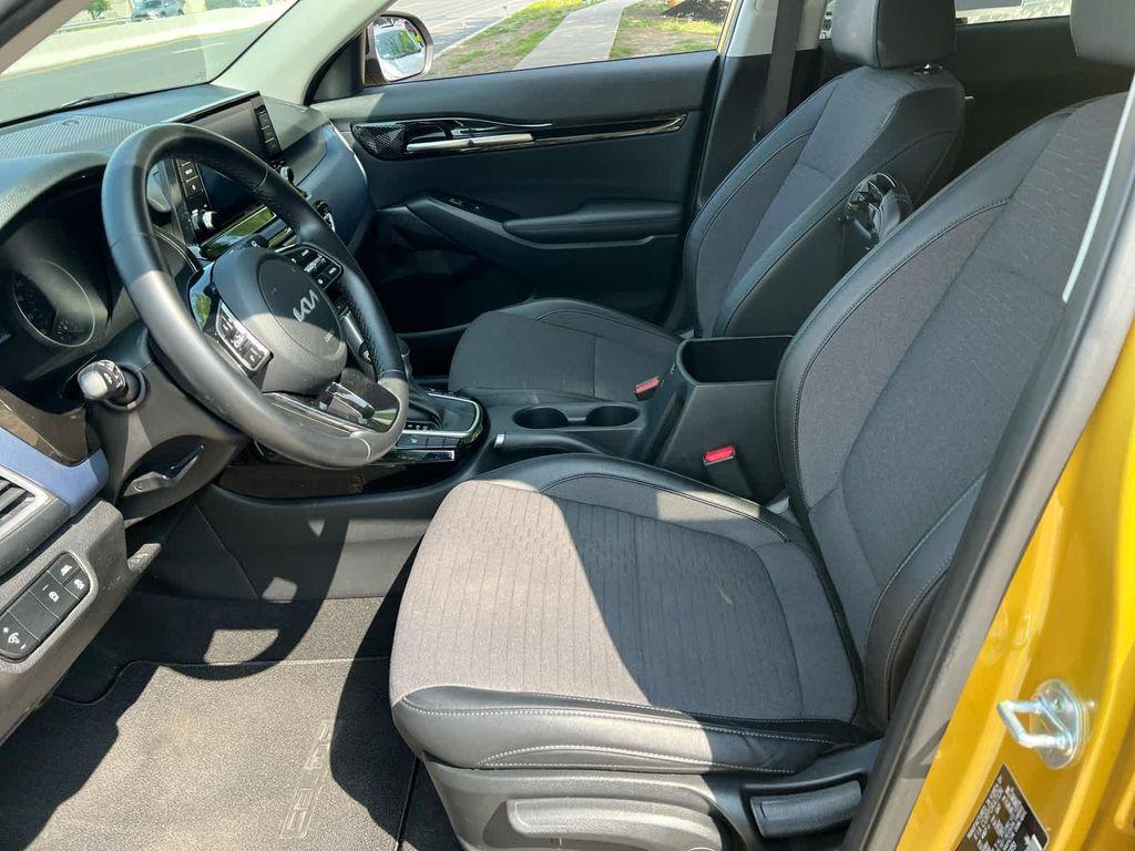 used 2023 Kia Seltos car, priced at $17,737
